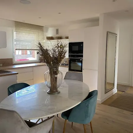 Апартаменты Luxury Flat Located 5 Mins From Center *